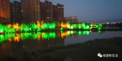 免费吃瓜商业广场,商业广场带你体验不一样的购物狂欢